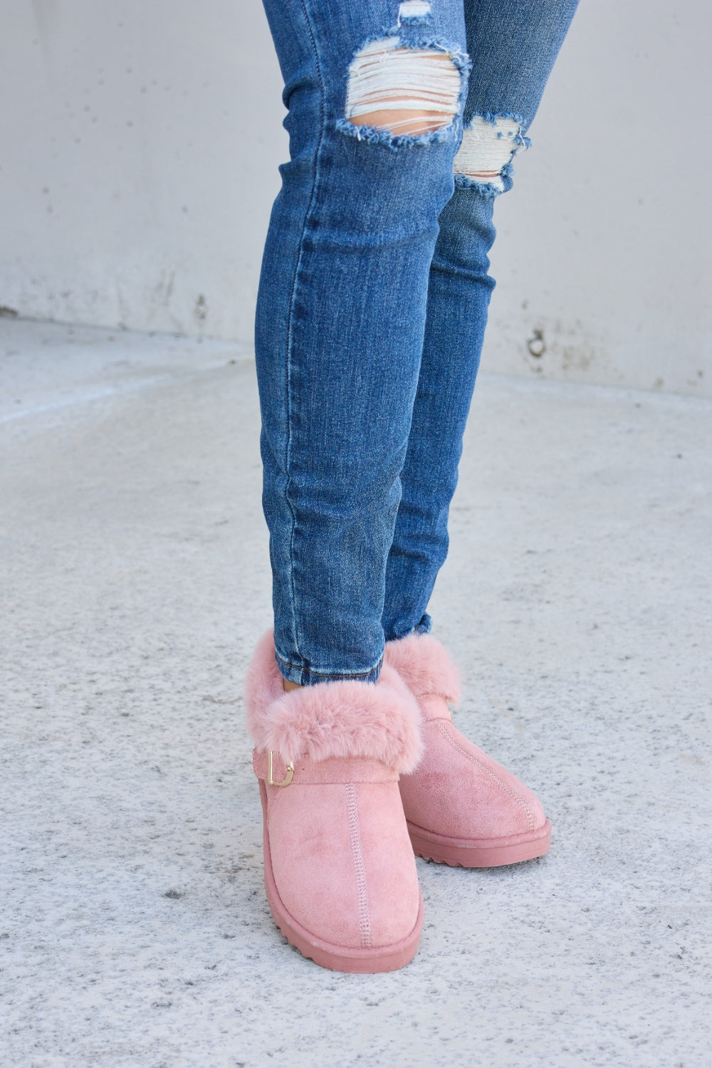 Forever Link Furry Chunky Thermal Ankle Boots-Teresa&#39;s Fashionista LLC