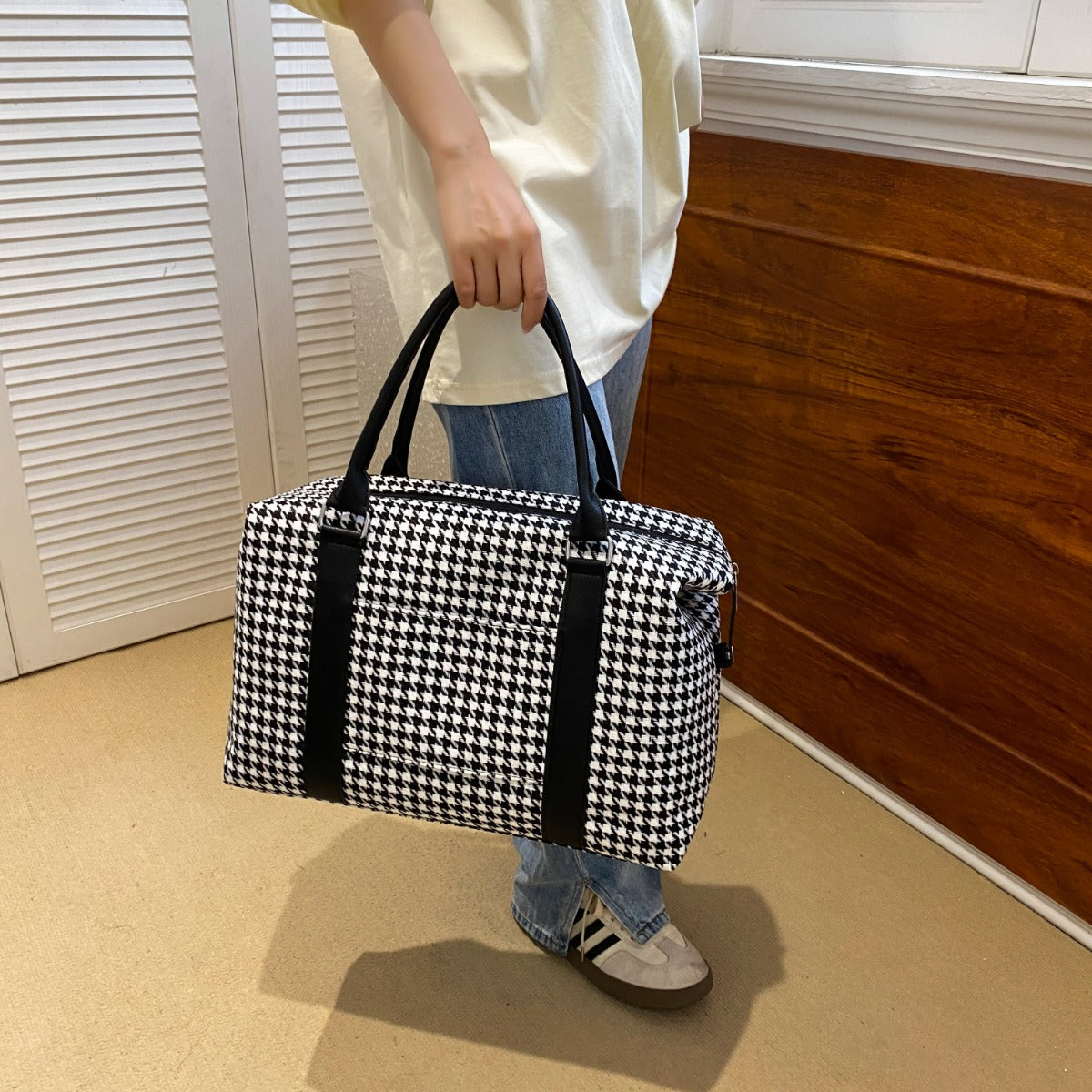 Houndstooth Canvas Travel Bag-Teresa&#39;s Fashionista LLC