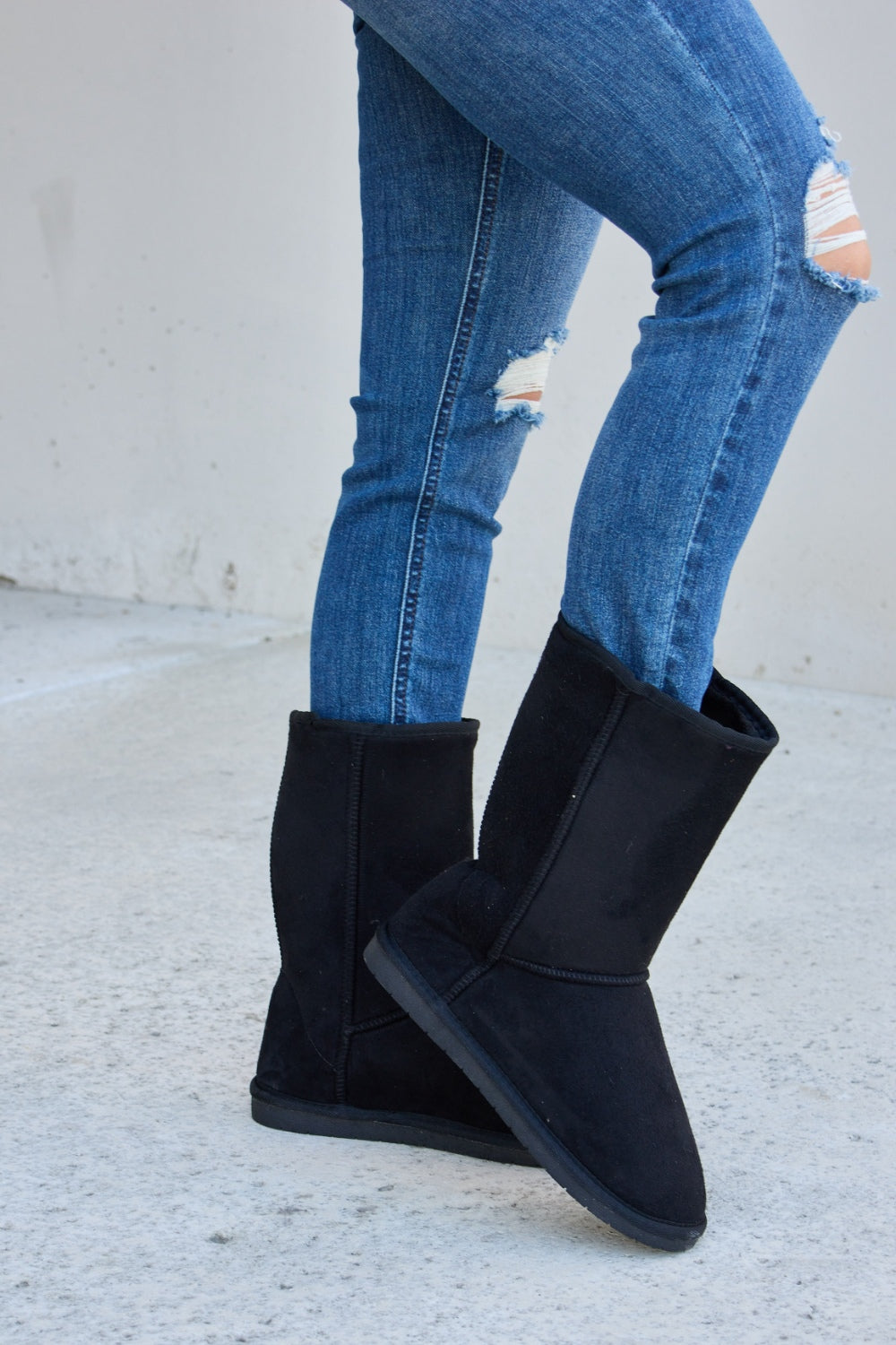 Forever Link Thermal Lined Flat Boots-Teresa&#39;s Fashionista LLC