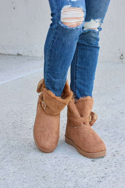 Forever Link Plush Thermal Flat Boots-Teresa&#39;s Fashionista LLC