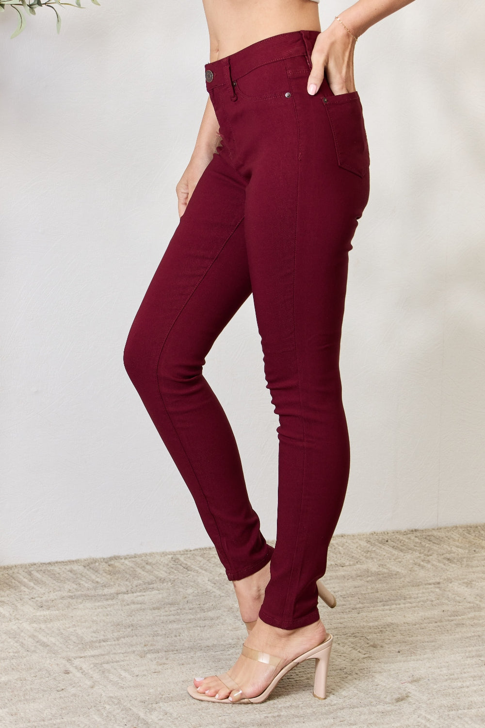 YMI Jeanswear Hyperstretch Mid-Rise Skinny Jeans-Teresa&#39;s Fashionista LLC