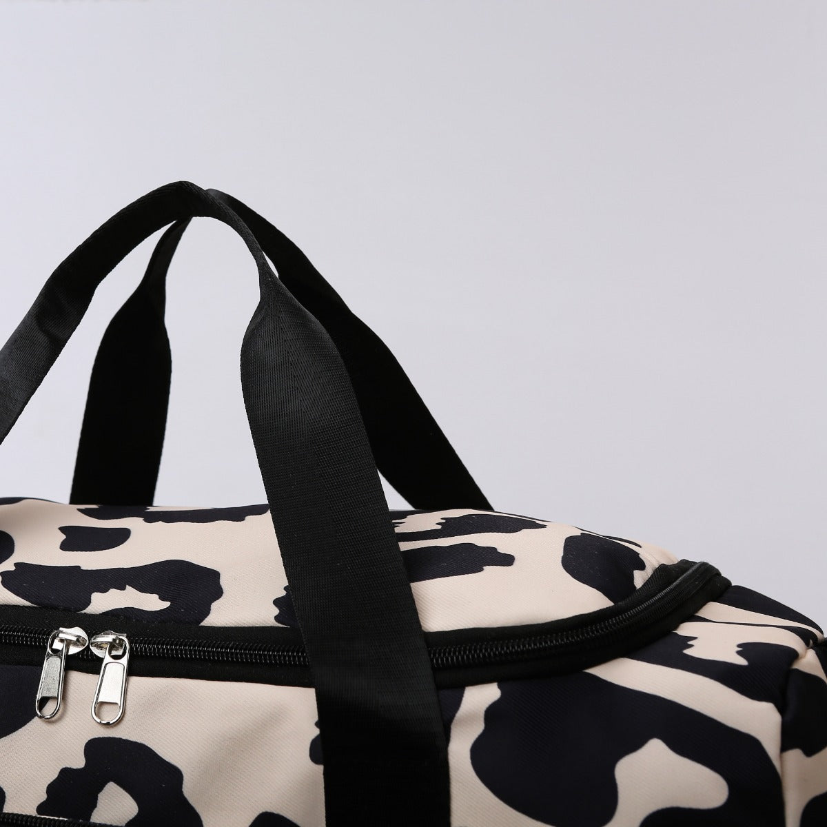 Oxford Cloth Animal Print Travel Bag-Teresa&#39;s Fashionista LLC