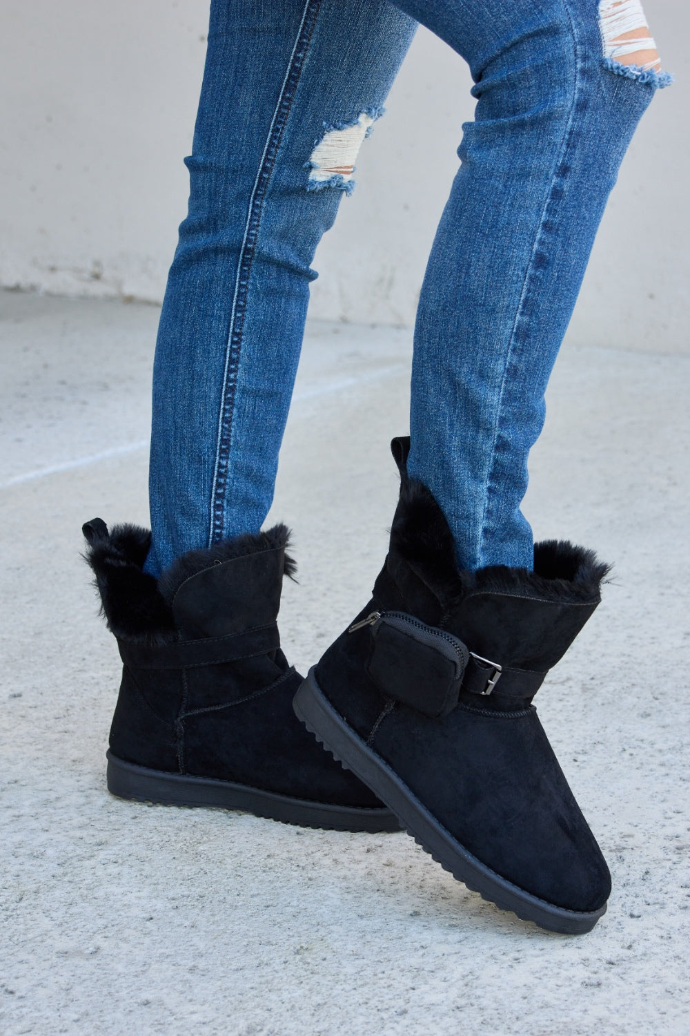 Forever Link Plush Thermal Flat Boots-Teresa&#39;s Fashionista LLC