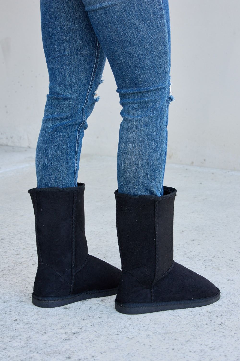 Forever Link Thermal Lined Flat Boots-Teresa&#39;s Fashionista LLC