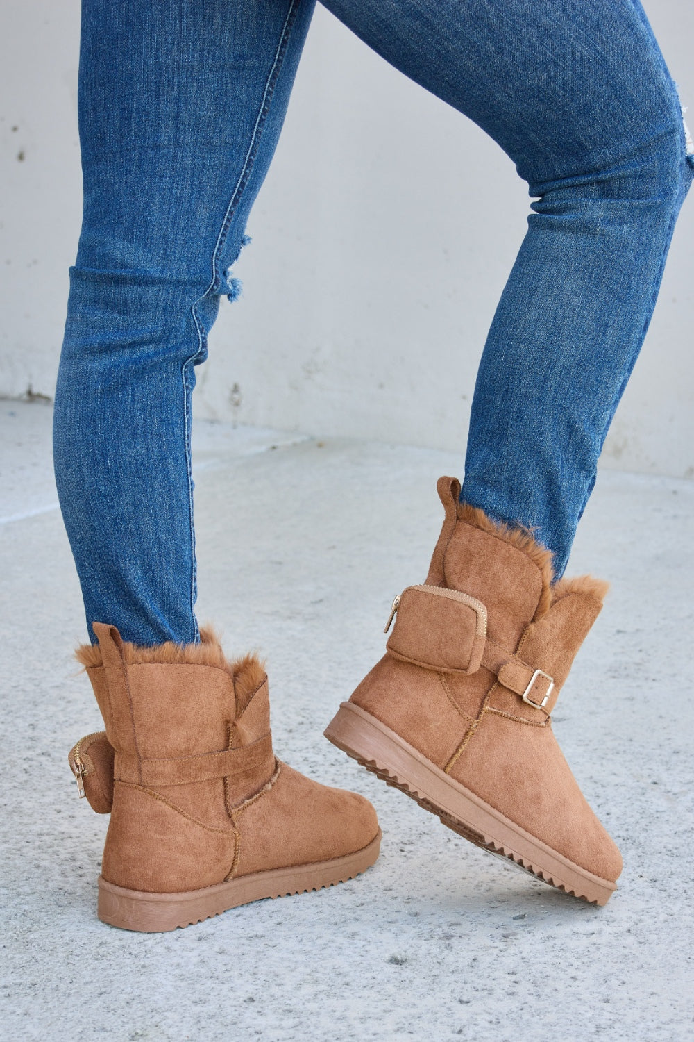 Forever Link Plush Thermal Flat Boots-Teresa&#39;s Fashionista LLC