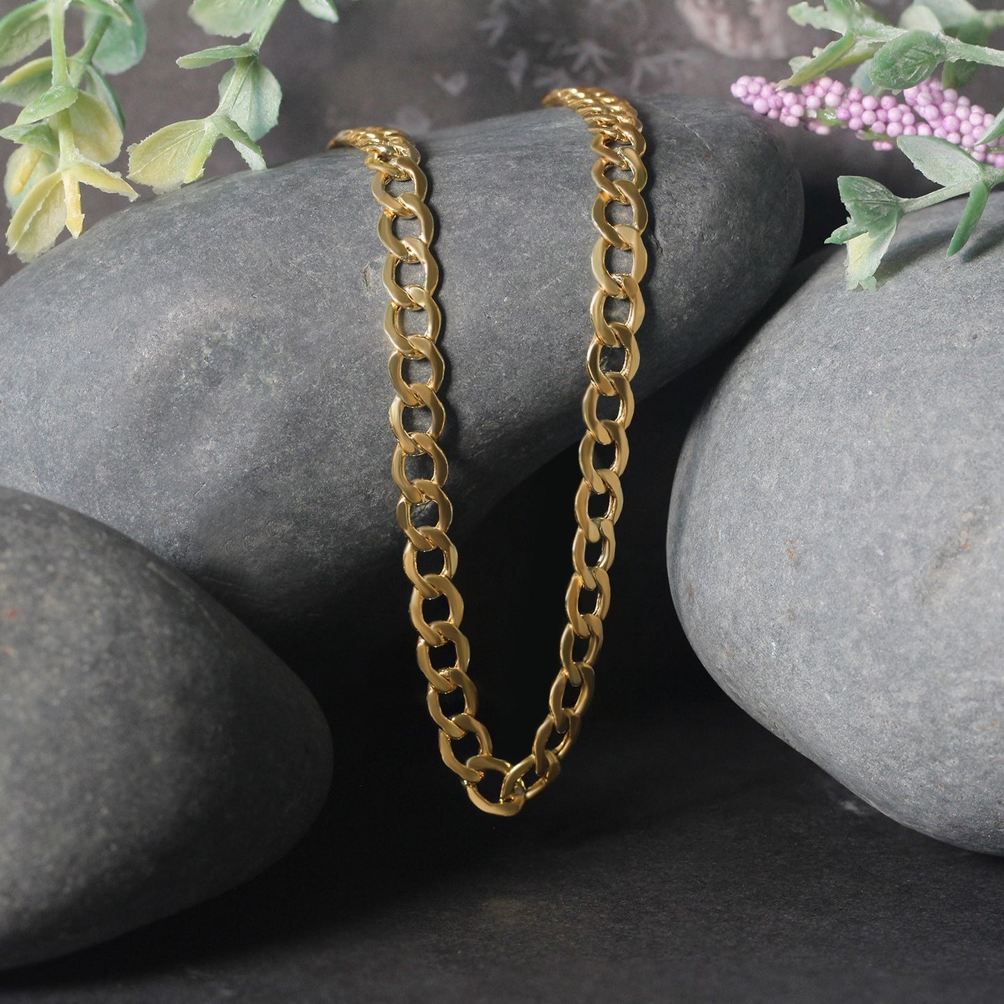 10k Yellow Gold Curb Chain (5.30 mm)-Teresa&#39;s Fashionista LLC