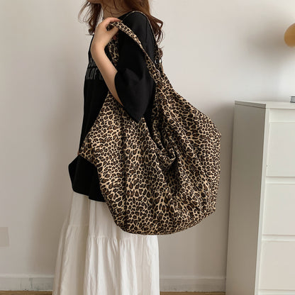 Leopard Polyester Tote Bag-Teresa&#39;s Fashionista LLC