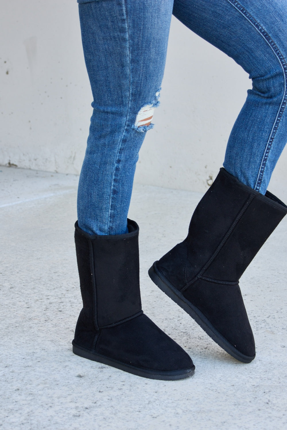 Forever Link Thermal Lined Flat Boots-Teresa&#39;s Fashionista LLC