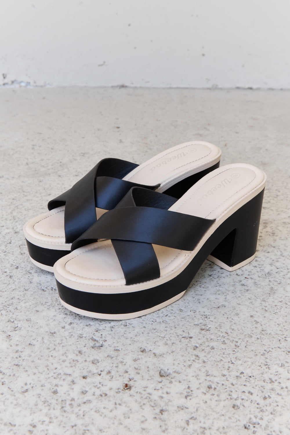 Weeboo Cherish The Moments Contrast Platform Sandals in Black-Teresa&#39;s Fashionista LLC