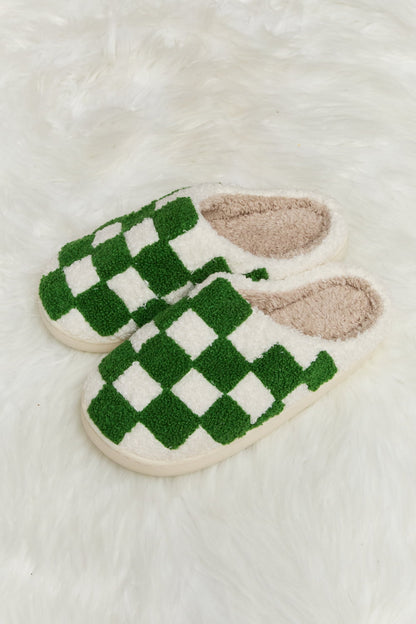 Melody Checkered Print Plush Slide Slippers-Teresa&#39;s Fashionista LLC