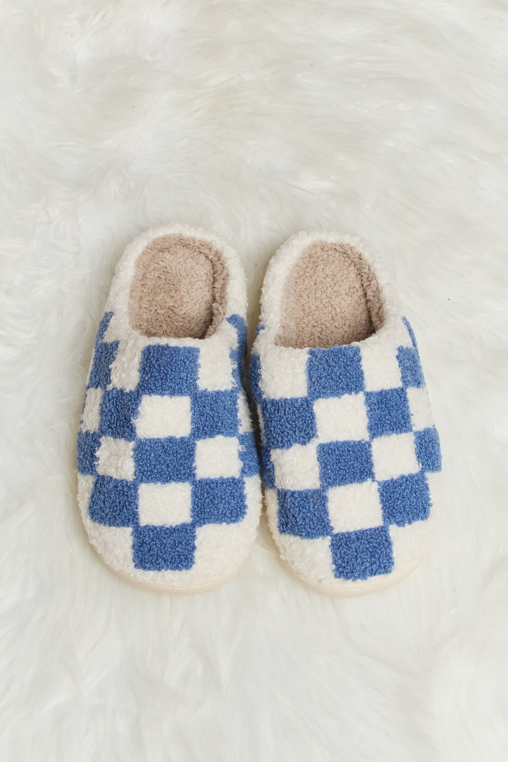 Melody Checkered Print Plush Slide Slippers-Teresa&#39;s Fashionista LLC