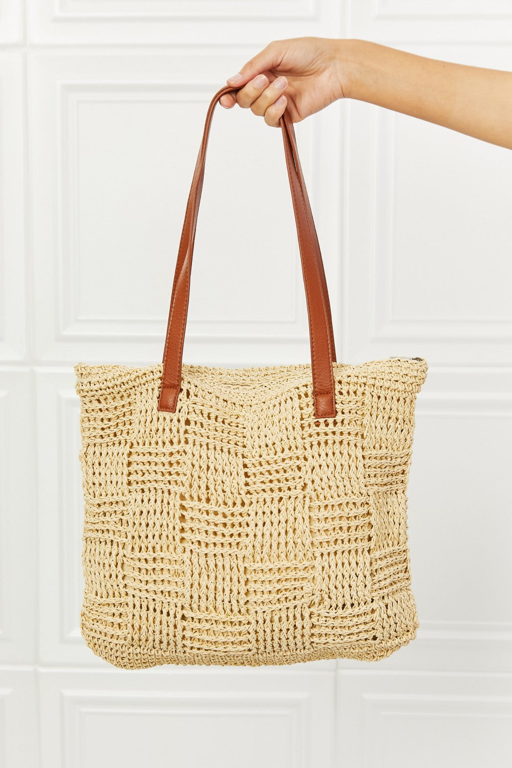 Fame Picnic Date Straw Tote Bag-Teresa&#39;s Fashionista LLC