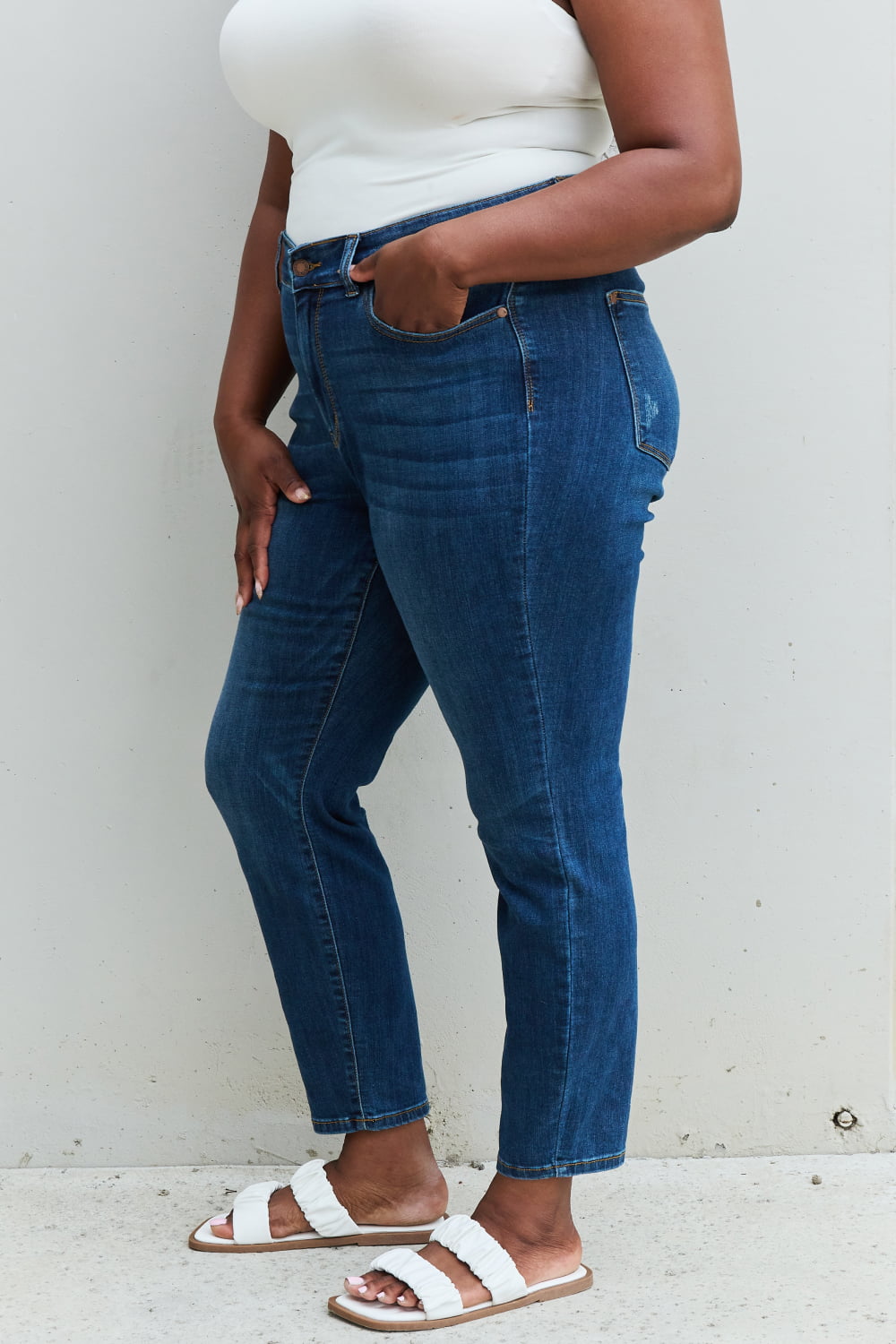 Judy Blue Aila Regular Full Size Mid Rise Cropped Relax Fit Jeans-Teresa&#39;s Fashionista LLC