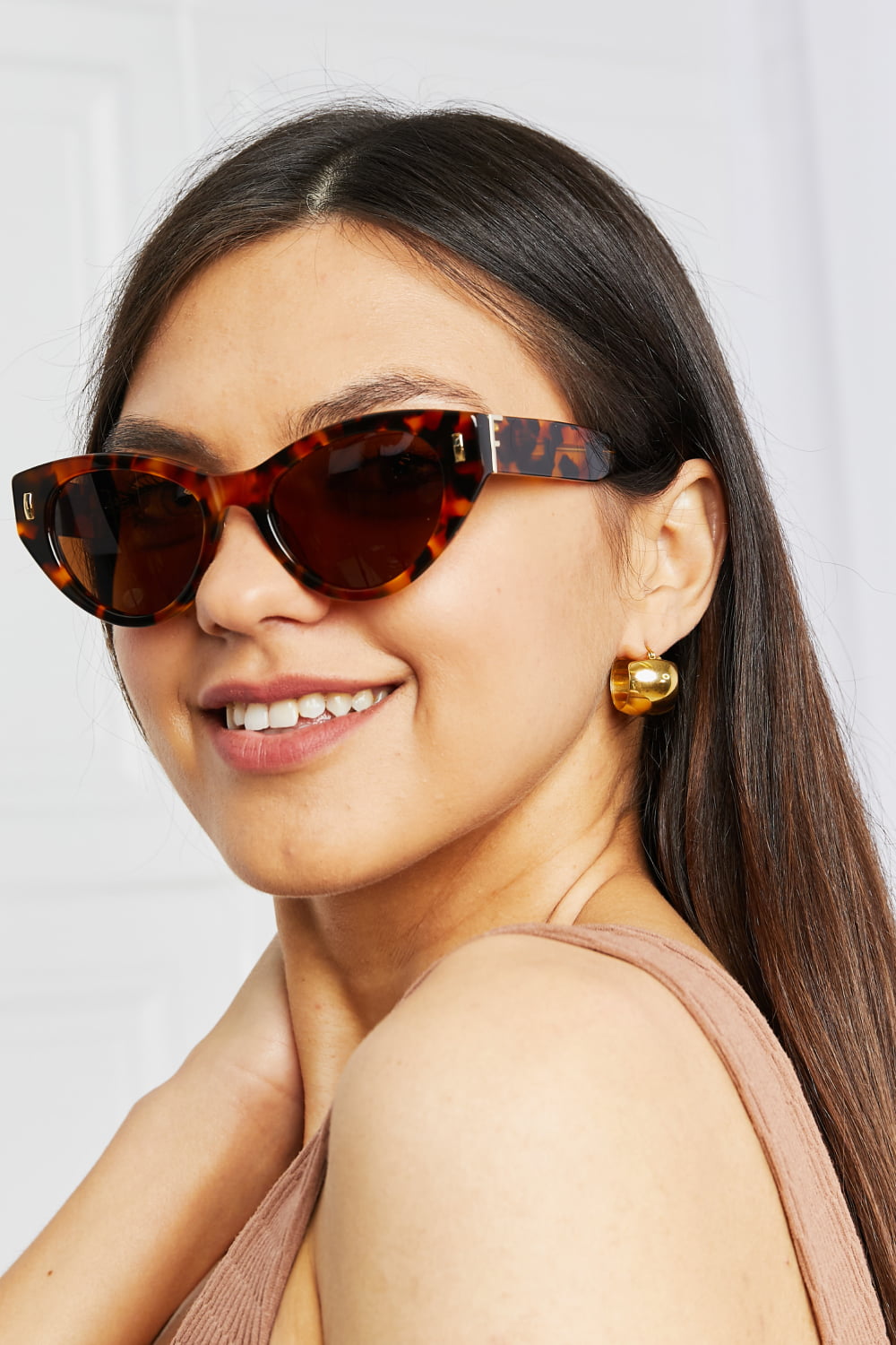 Tortoiseshell Acetate Frame Sunglasses-Teresa&#39;s Fashionista LLC