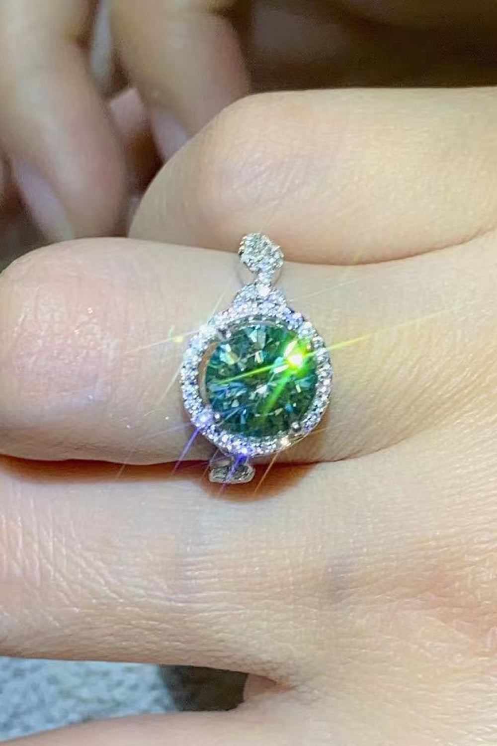 2 Carat Moissanite Emerald Green Ring-Teresa&#39;s Fashionista LLC