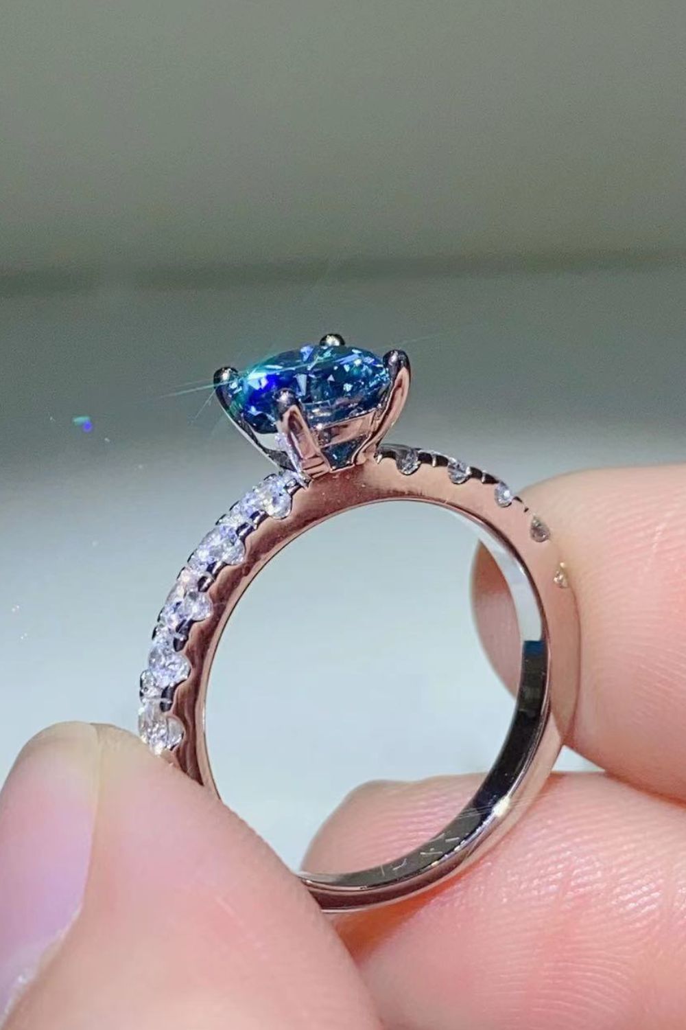 Future Style 1 Carat Moissanite Side Stone Ring-Teresa&#39;s Fashionista LLC