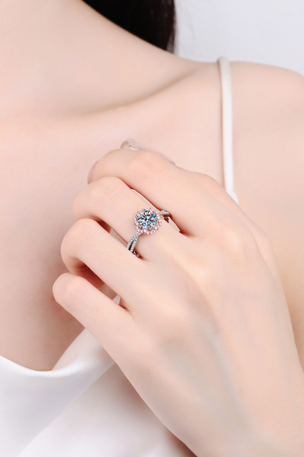 1 Carat Moissanite Flower-Shaped Crisscross Ring-Teresa&#39;s Fashionista LLC