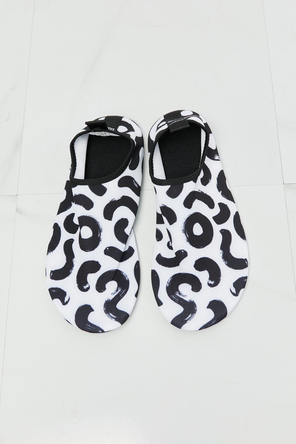 MMshoes On The Shore Water Shoes in White-Teresa&#39;s Fashionista LLC