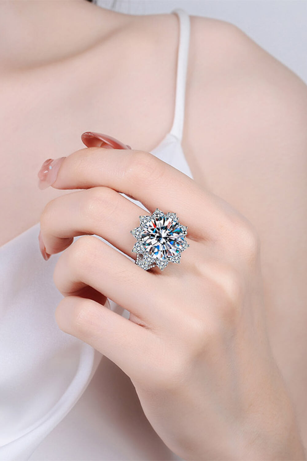 10 Carat Moissanite Flower-Shaped Ring-Teresa&#39;s Fashionista LLC