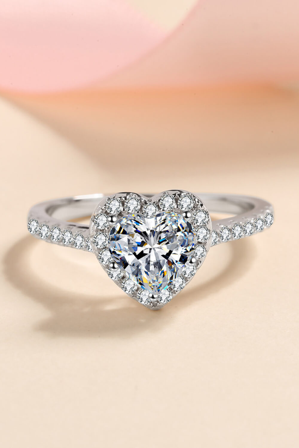 1 Carat Moissanite Heart-Shaped Ring-Teresa&#39;s Fashionista LLC