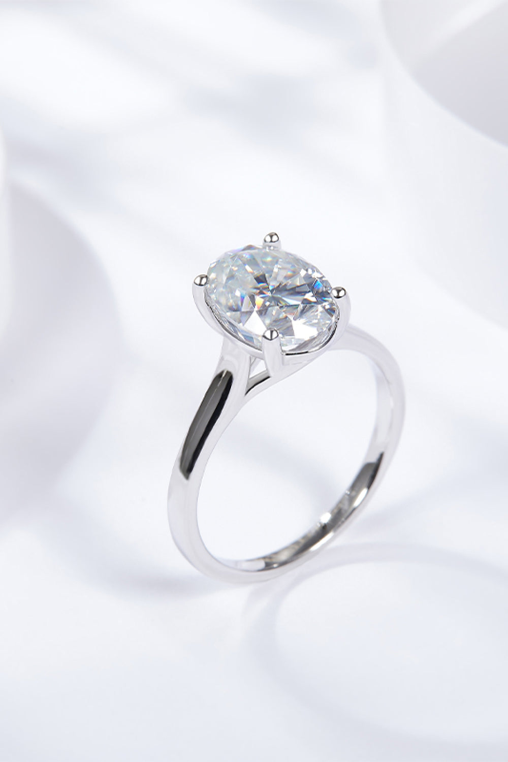 2.5 Carat Moissanite Solitaire Ring-Teresa&#39;s Fashionista LLC