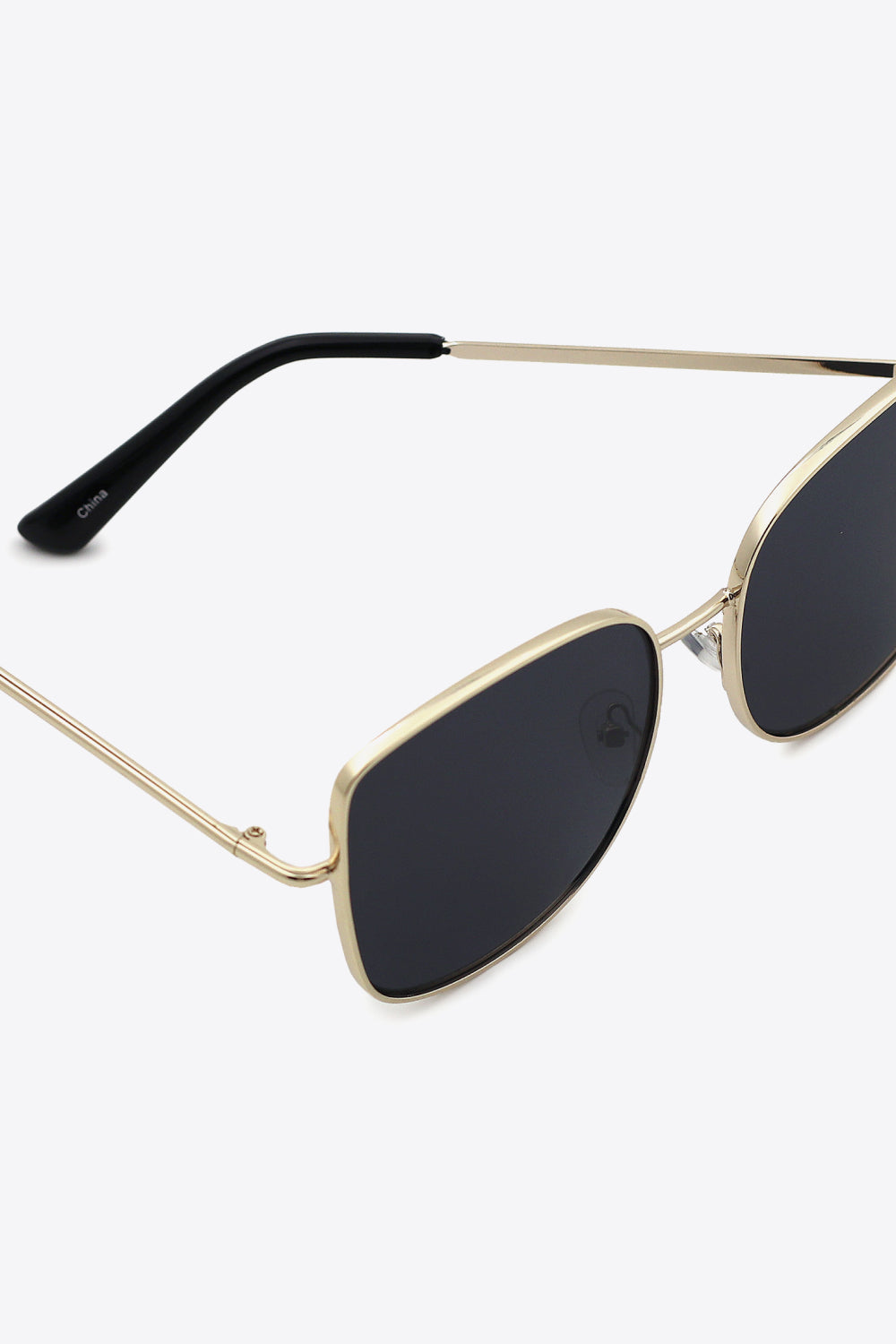 Metal Frame Wayfarer Sunglasses-Teresa&#39;s Fashionista LLC