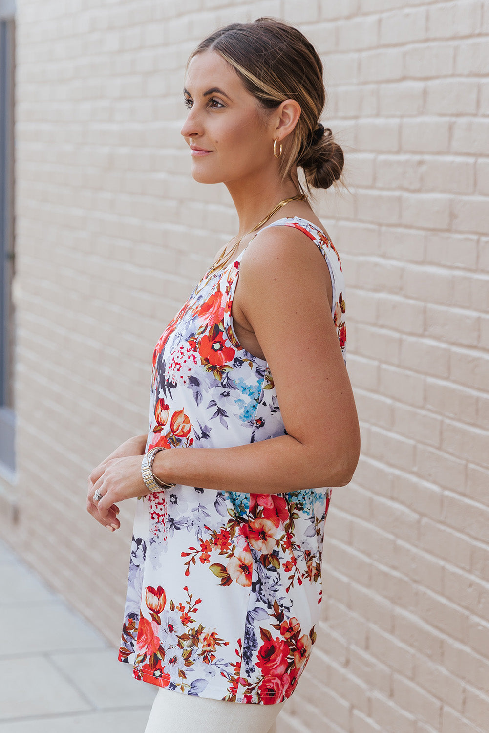 Floral Round Neck Tank-Teresa&#39;s Fashionista LLC