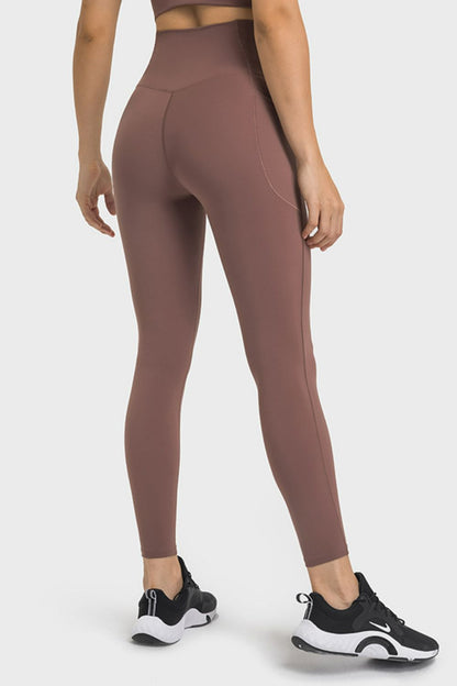 V-Waist Yoga Leggings with Pockets-Teresa&#39;s Fashionista LLC