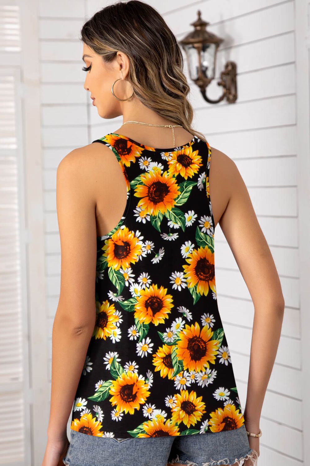 Floral Scoop Neck Tank Top-Teresa&#39;s Fashionista LLC