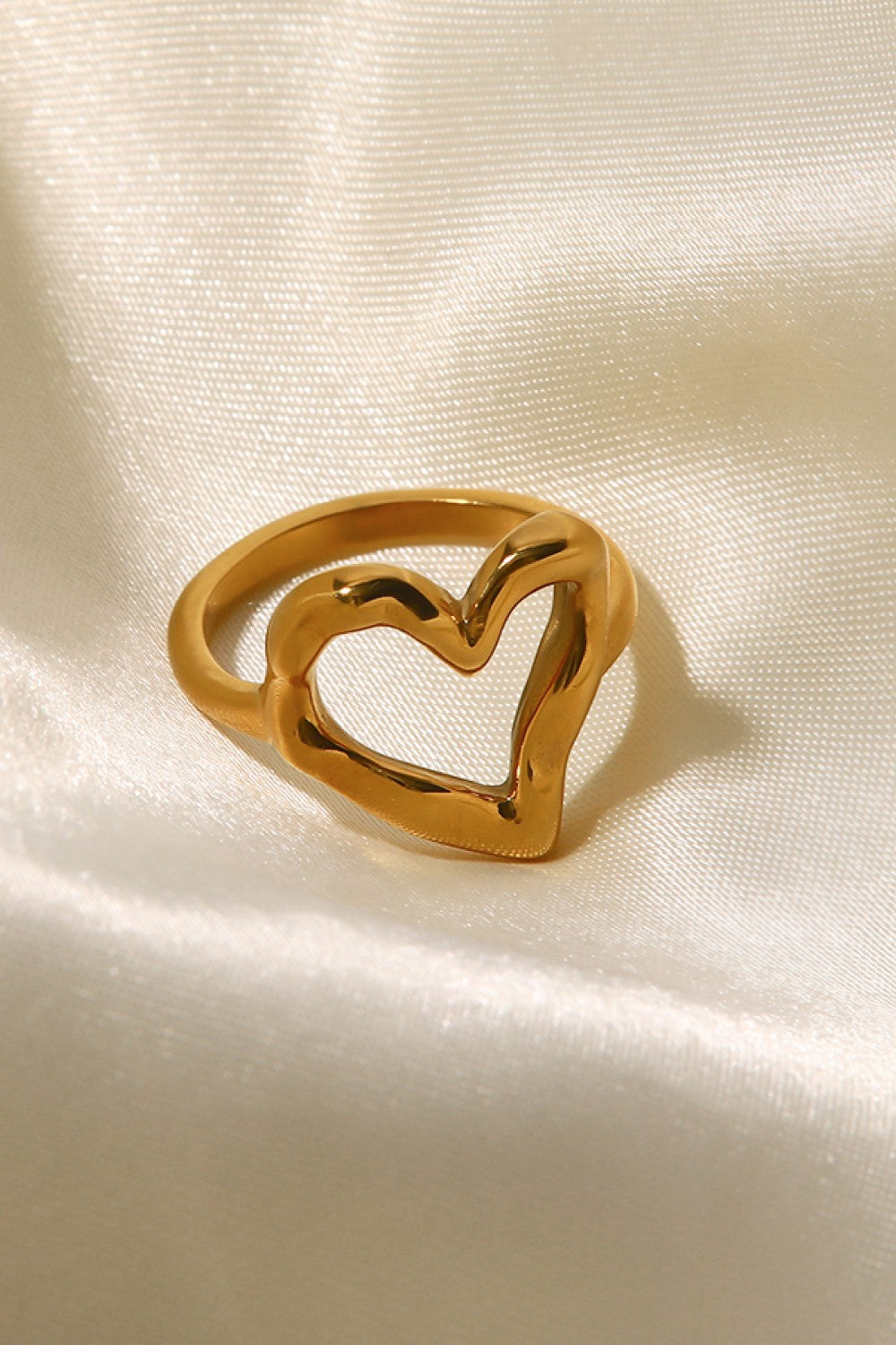 18K Gold Plated Heart-Shaped Ring-Teresa&#39;s Fashionista LLC