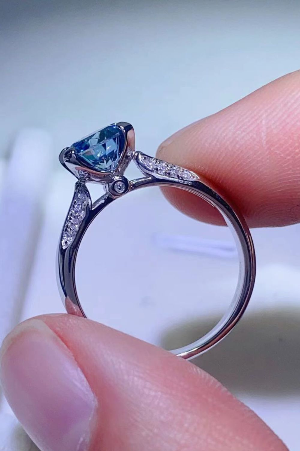 1 Carat Moissanite 4-Prong Ring-Teresa&#39;s Fashionista LLC