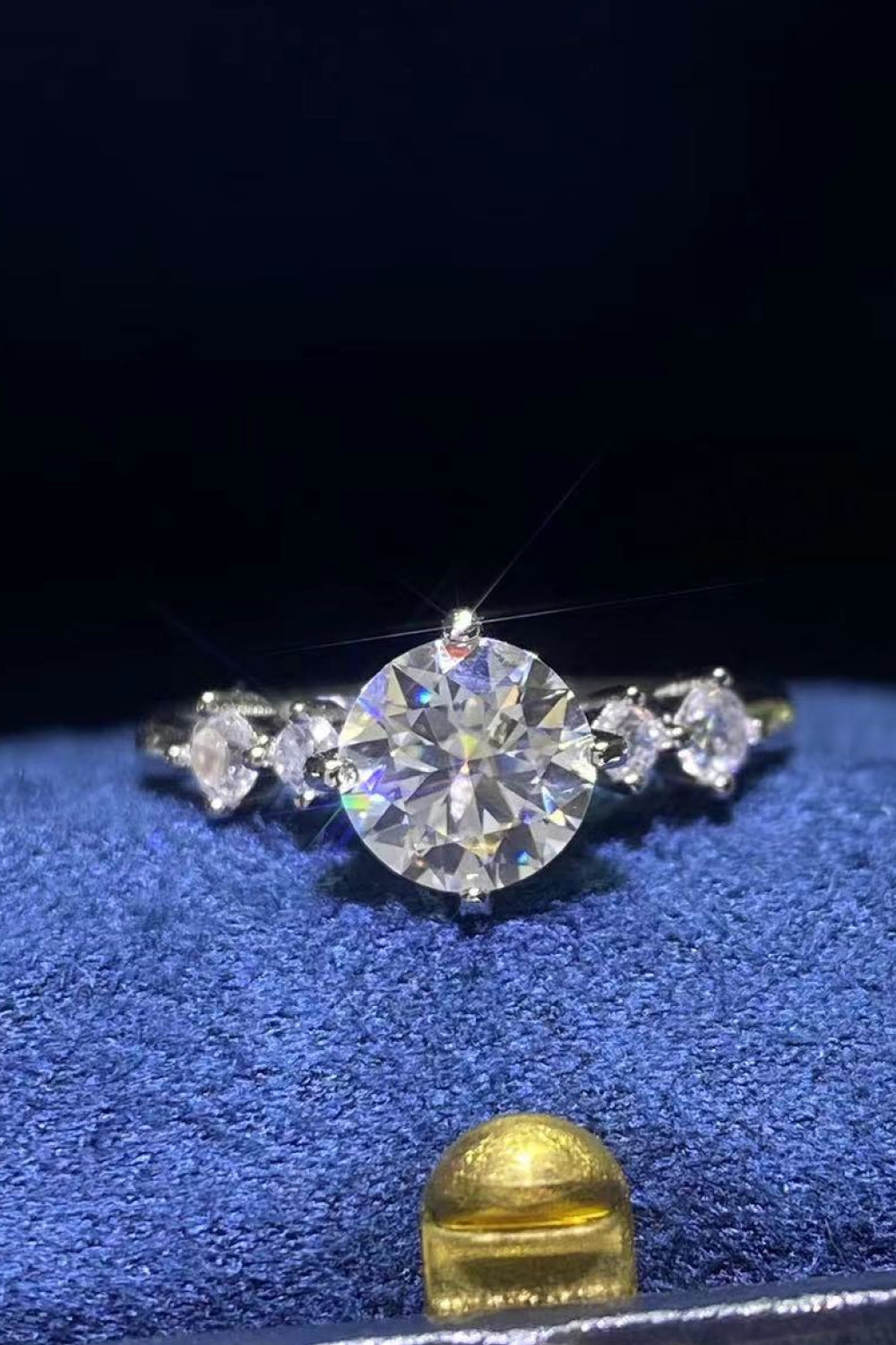 Something To See 1 Carat Moissanite Ring-Teresa&#39;s Fashionista LLC