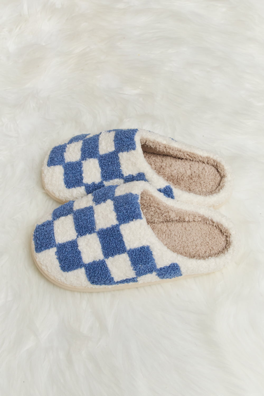 Melody Checkered Print Plush Slide Slippers-Teresa&#39;s Fashionista LLC