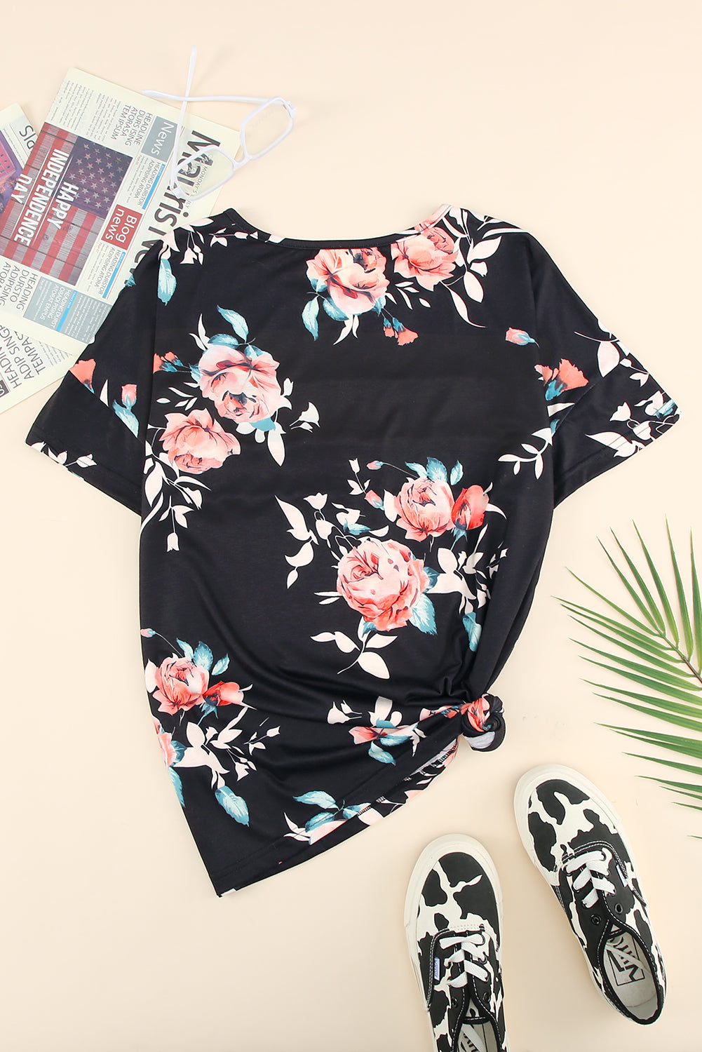 Floral Round Neck Short Sleeve Tee-Teresa&#39;s Fashionista LLC